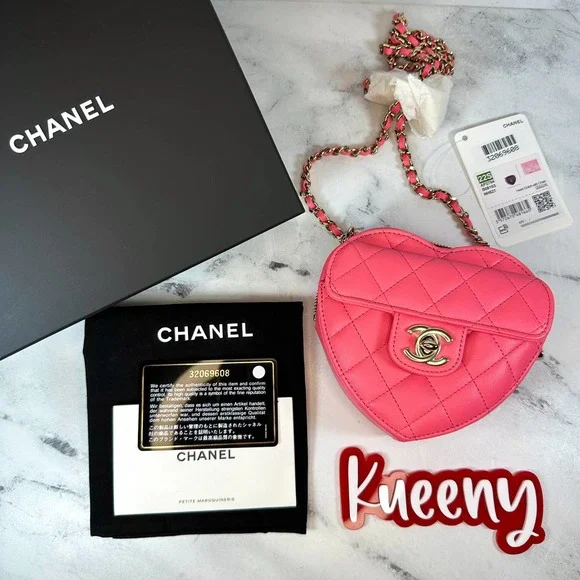 Chanel Pink Heart Bag Mini 22S CC small Lambskin Leather Crossbody bag New w/tag - Picture 2 of 15